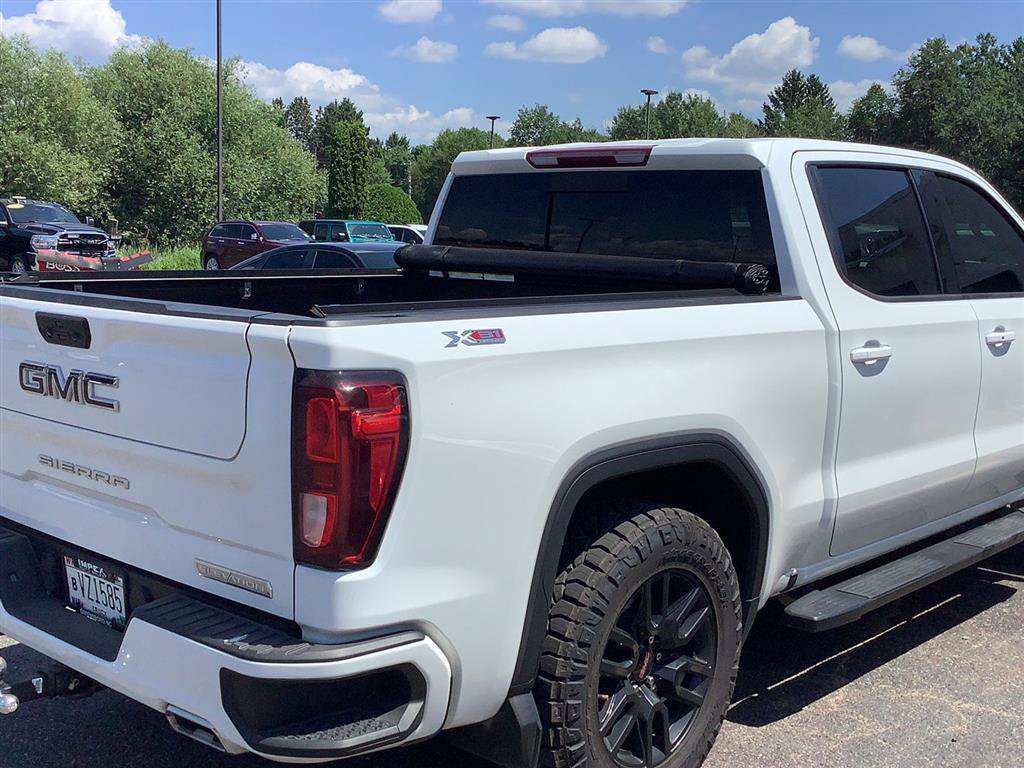 gmc sierra 1500 2022 1GTUUCET6NZ549005 image gmc sierra 1500 2022 1GTUUCET6NZ549005 image